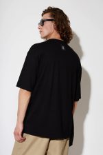 STEFAN ASYMMETRIC LINE UP TSHIRT - Image 5