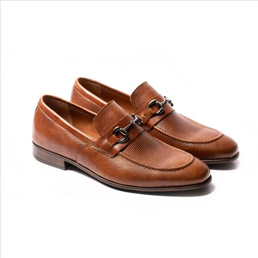 LEATHER LOAFERS WITH BUCKLE