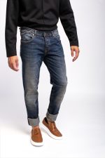 RIPPED SLIM FIT FADED JEANS