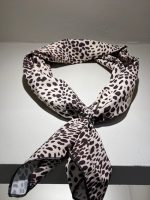 STEFAN THE CHEETAH SCARF - Image 2