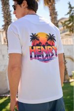 HENRY OVER PALM TREES SIGNATURE PRINT TEE - Image 5