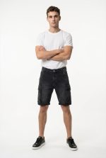 SLIM FIT DENIM CARGO BERMUDA SHORTS - Image 3