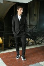 HACKERS ELASTIC SLIM FIT TEXTURED BLAZER - Image 9