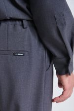 PCOC SIMPLE LINE PLEATS TROUSERS - Image 5
